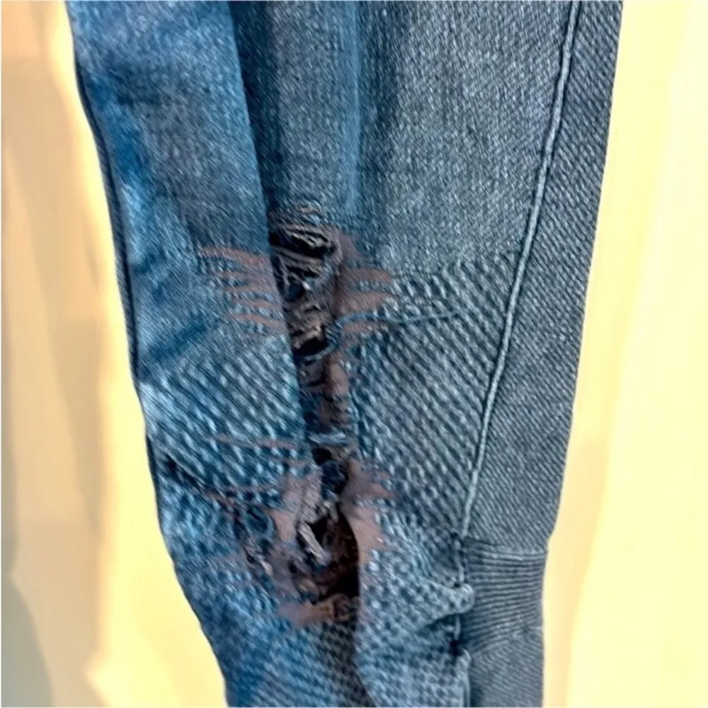 Women's Nikibiki blue distressed leggings - Image 7