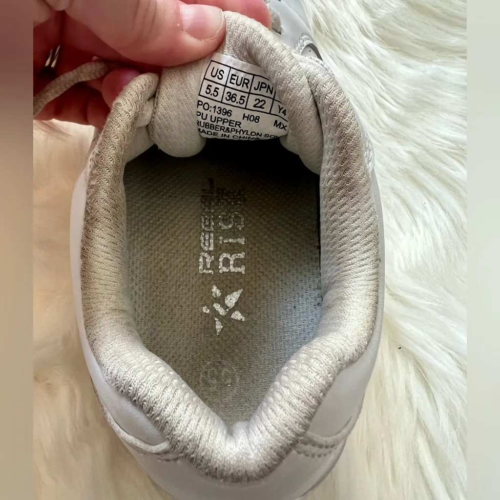 Rebel Rise White Cheer Shoe Size 5.5 - Image 5