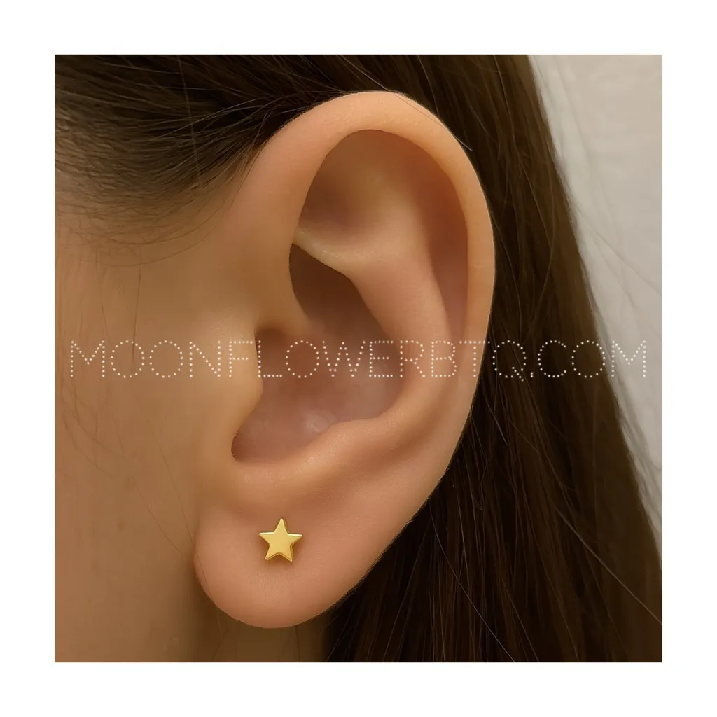 Tiny 18k Gold Star Flat Back Earrings – Minimalist Cartilage or Lobe Piercing - Image 2