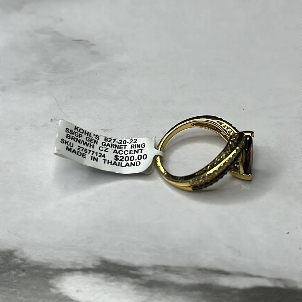 Genuine Garnet Ring Kohls Red/Gold size 7 Gold - Image 3