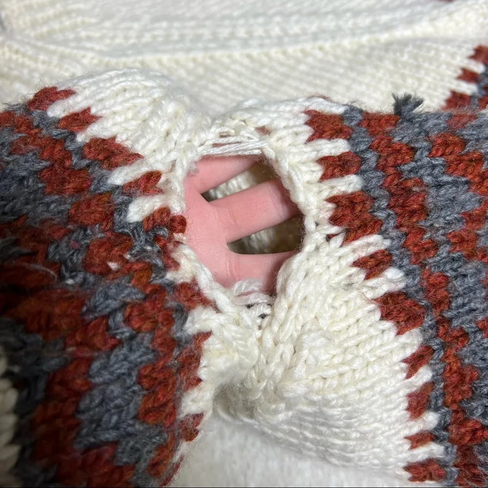 Hand Knit Cream Short Sleeve Button Up Cardigan Sweater - Image 12