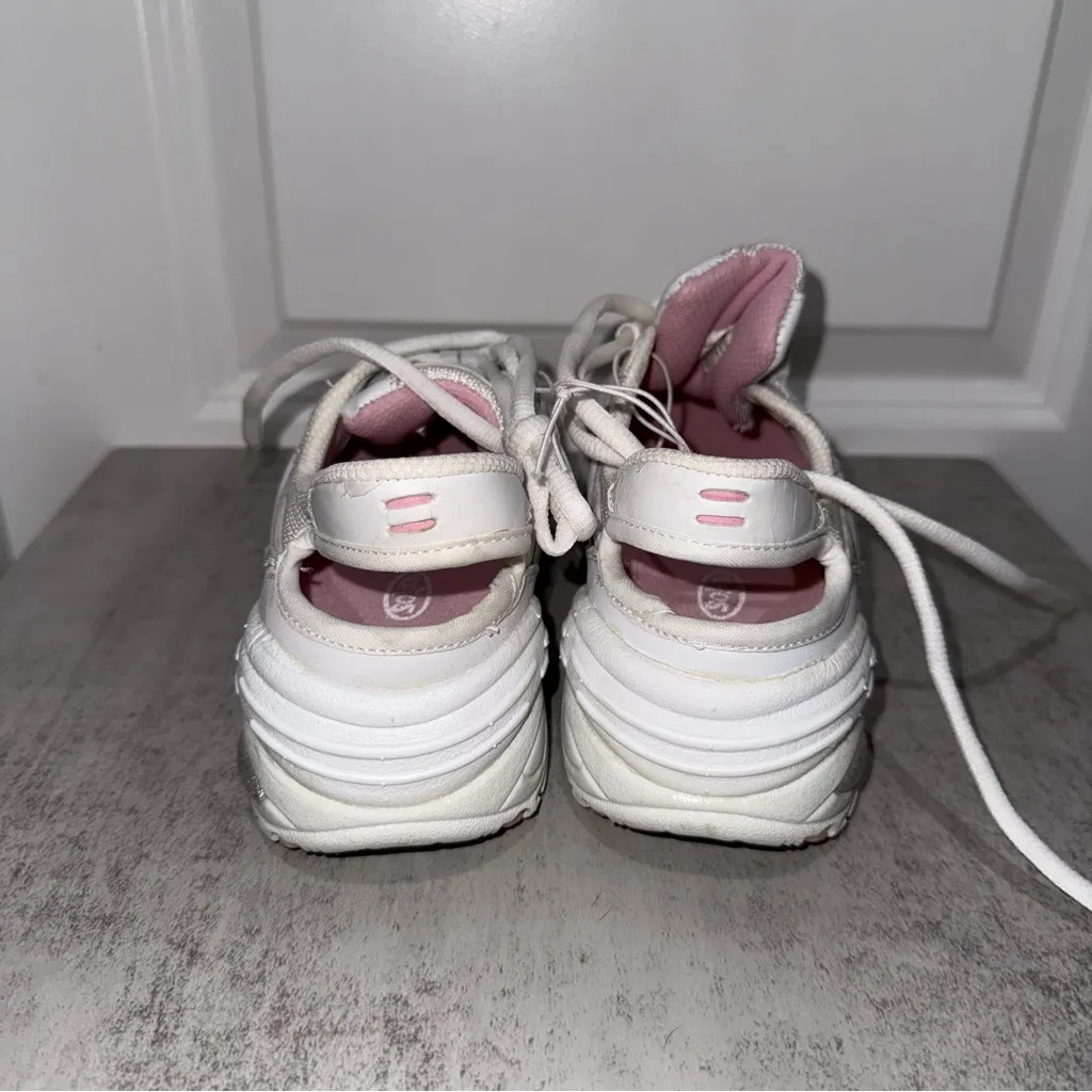 Soho White Sneakers Size 6 - Image 5