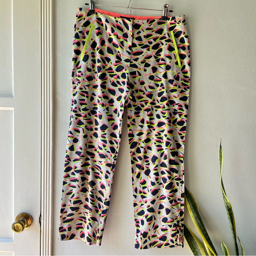 Elie Tahari• neon modern leopard crop•Sz 8 - Image 10