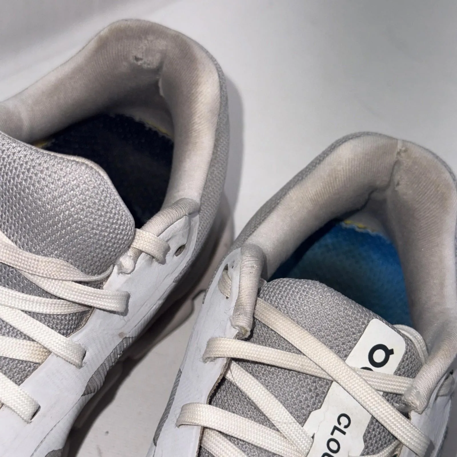 On Cloud Running Cloudrunner Athletic Running Gym Walking Shoes Womens Size 7.5 White - Image 3