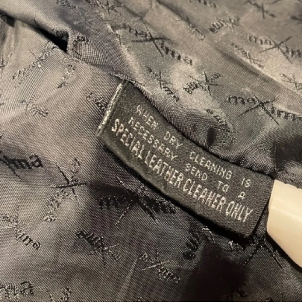 Wilson’s Maxima Genuine Black Lined Leather Zip Up Jacket with Pockets - Image 7