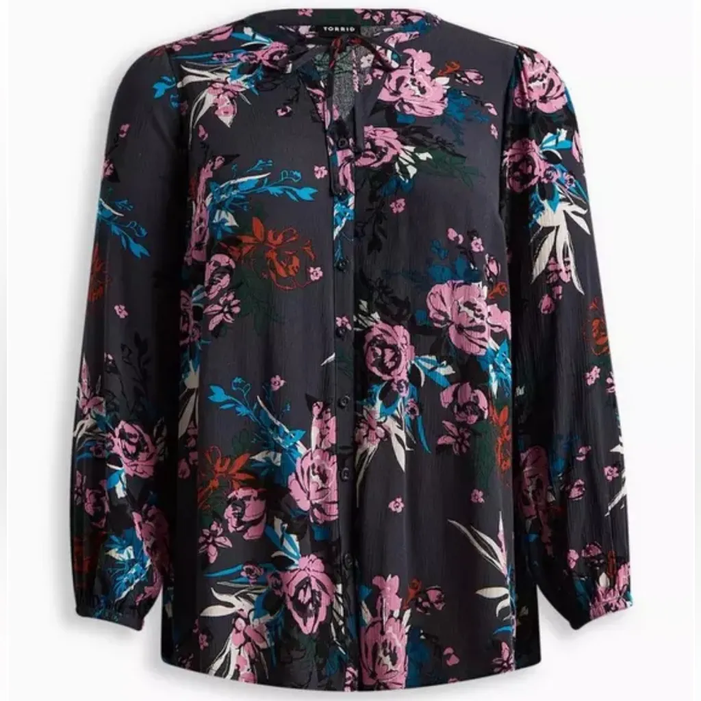 New Torrid Crinkle Gauze Button-Front Peasant‎ Top Size 4X - Image 2