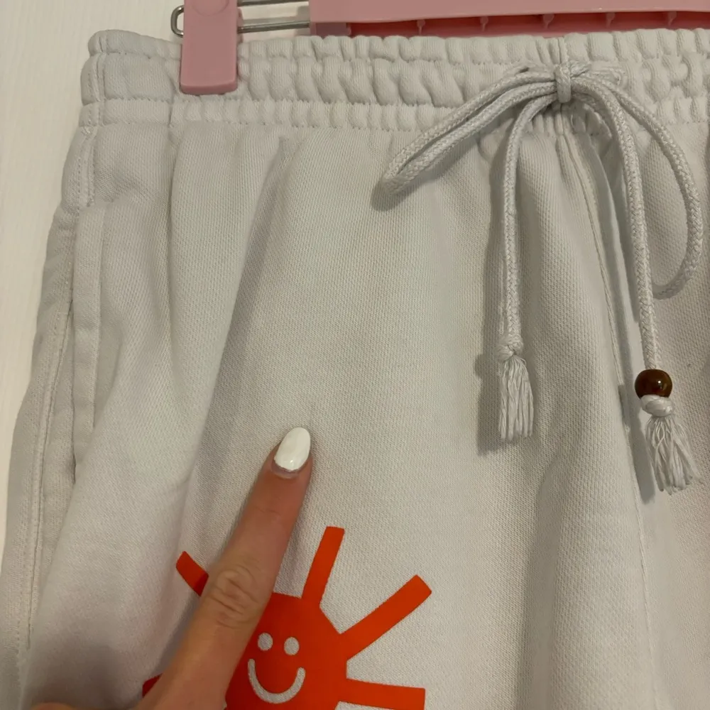 Nike Sportswear White Sweatpants - Image 8