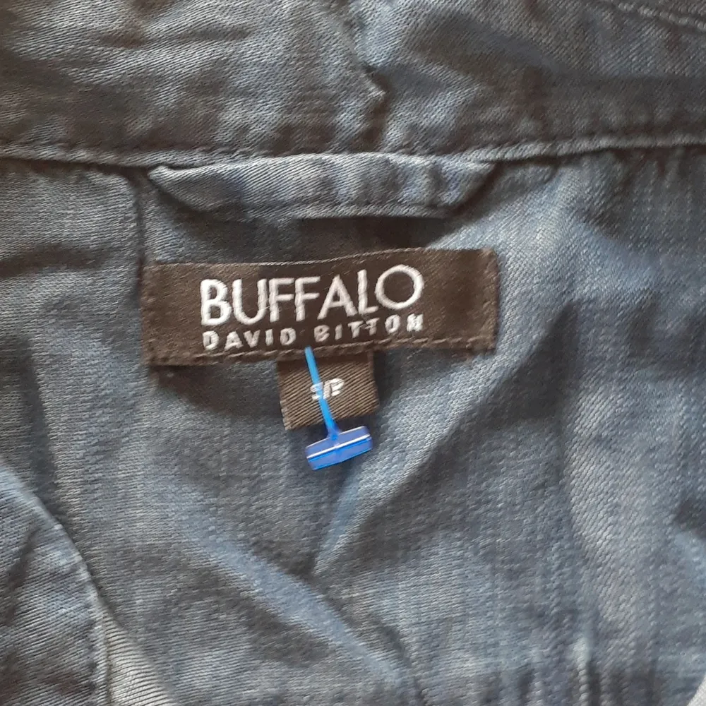 Buffalo David Bitton Top SIZE S - Image 3