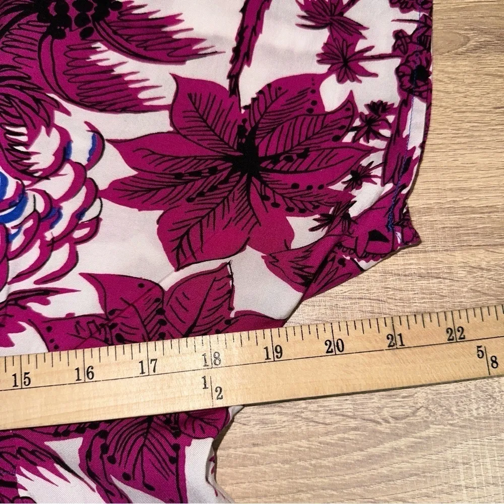 CAbi #193 Floral White Pink Front Tie Tunic Blouse - Image 4