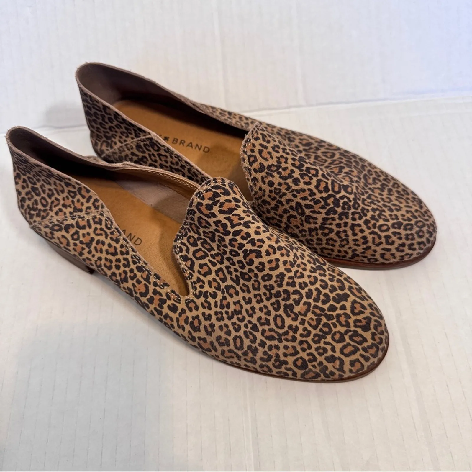 Lucky Brand Brown Animal Print Leather Loafers Womens 8 Fall Classic Comfort - Image 3