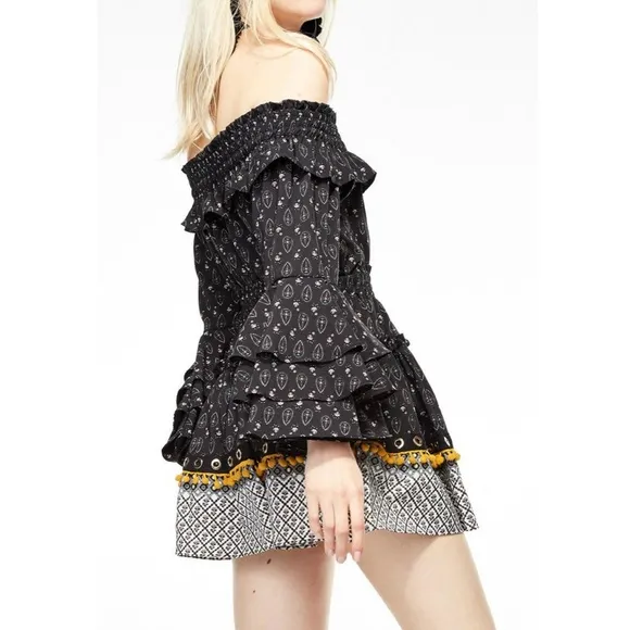 Misa Los Angeles Off The Shoulder Saskiya Top - Image 2