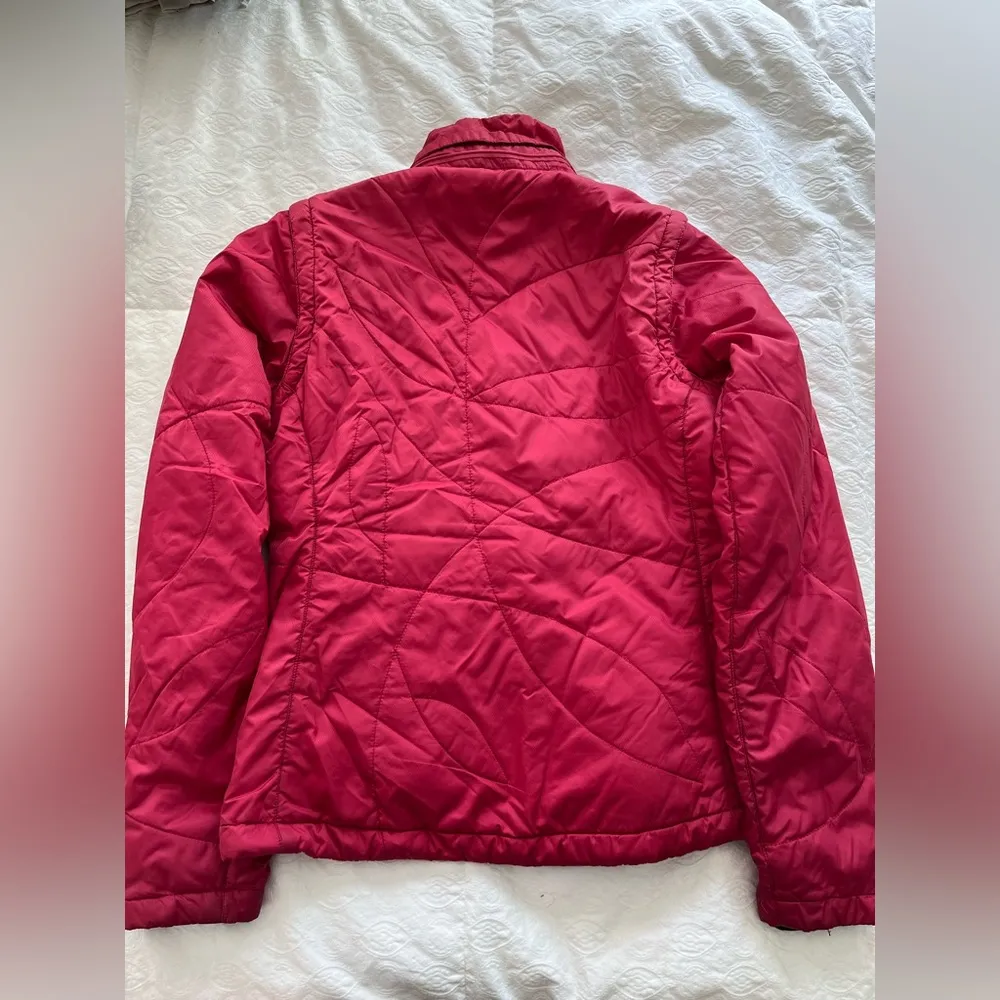 REI puffer jacket converts to vest - Image 12