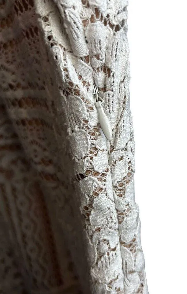 BCBGMAXAZRIA JALINA SLEEVELESS LACE DRESS White Nude Size Medium Cocktail Party - Image 4