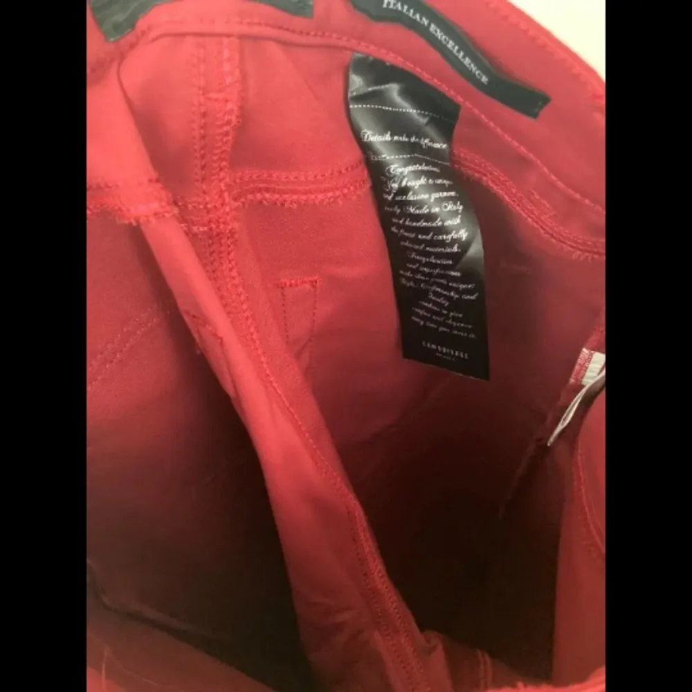 Camouflage by AR and J. women's size 25 dark crimson DEMI stretch jegging pants Red - Image 6