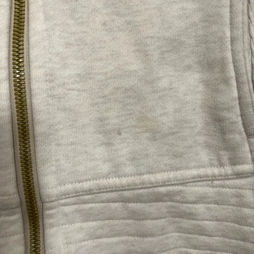 Lululemon Radiant Jacket Heathered Oatmeal - Size 6 - Image 11