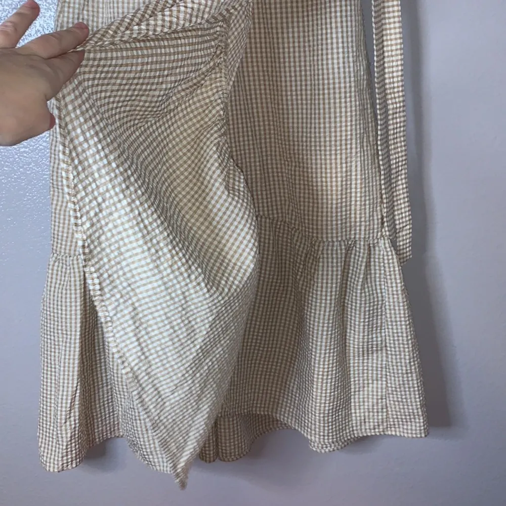NWT Space 46 gingham asymmetrical ruffle chiffon skirt White Size L - Image 3