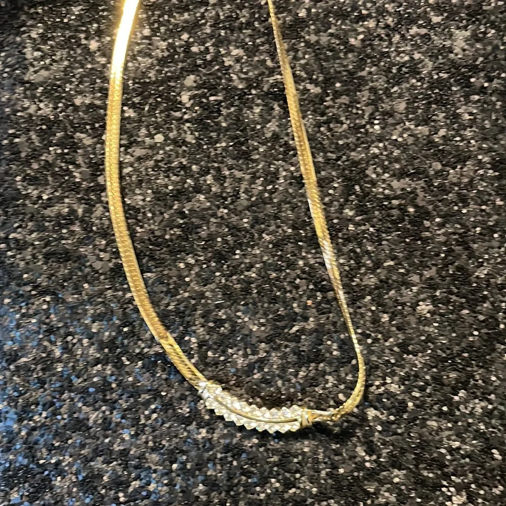 Gold serpentine necklace with Diamond detail. Double row of crystals. - Image 5