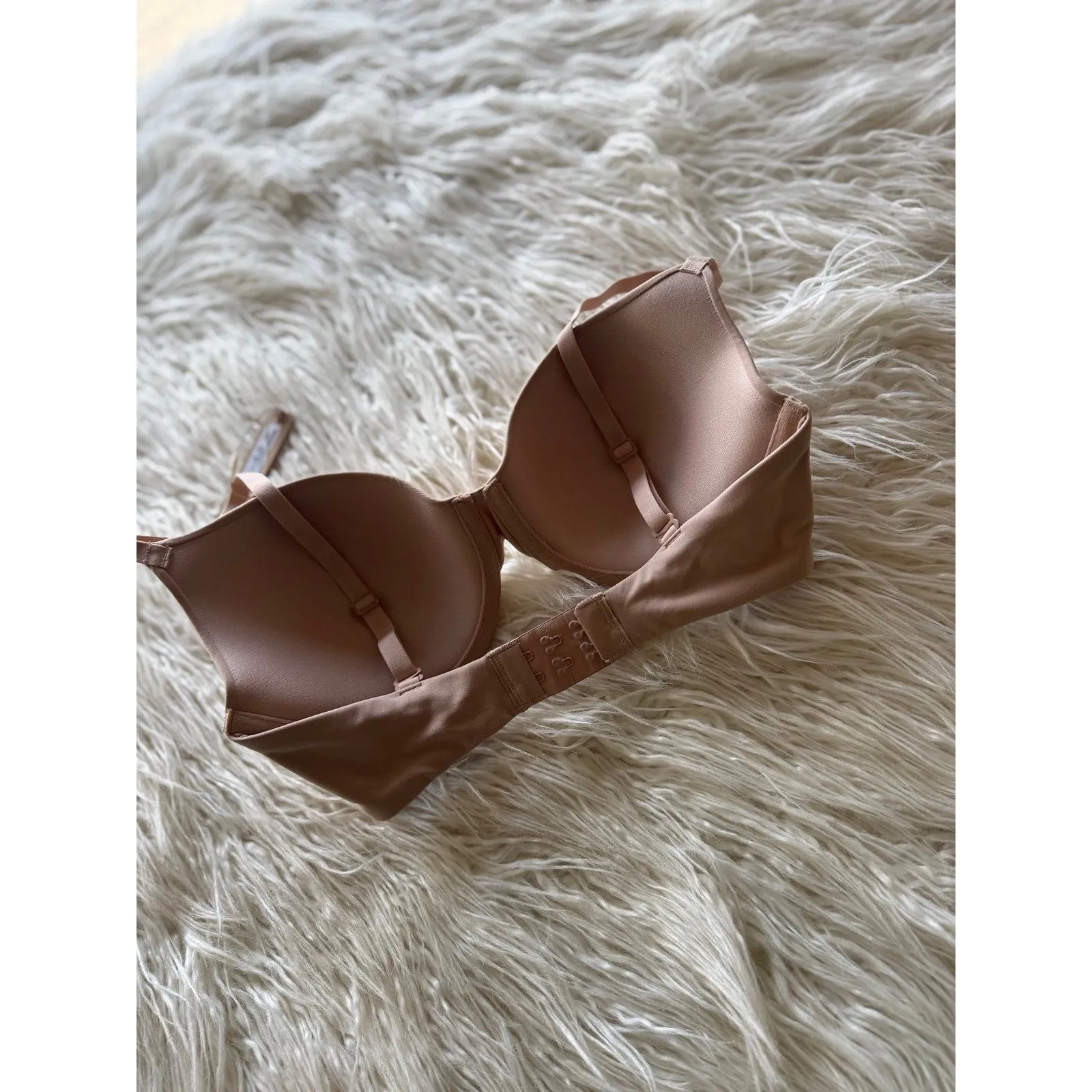 Skims Fits Everybody T-Shirt Bra Mica Size 32D - Image 8