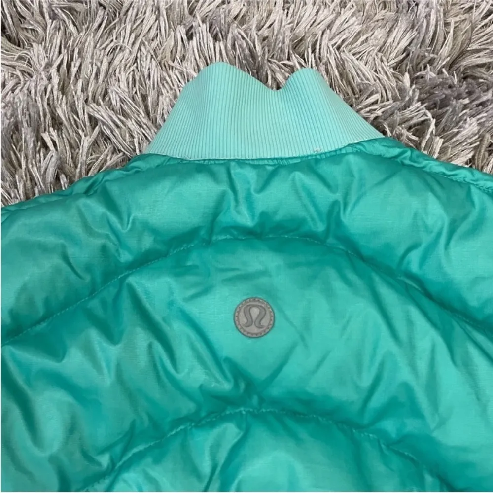Lululemon Not So Stuffy Jacket in mint Size 4 - Image 9