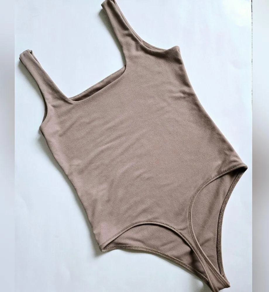Abercrombie & Fitch Medium Nude Cotton- Tank Bodysuit - Image 4