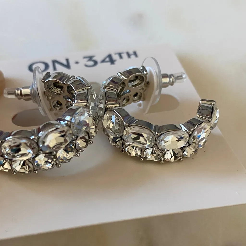 NWT On 34th
Gold - Image 4