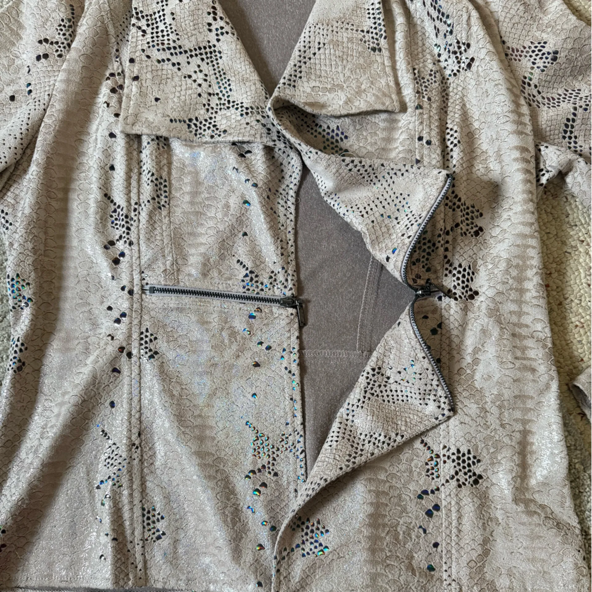 Frank Lyman Beige Snakeskin Print Blazer Faux Suede Size 10 Moto Jacket - Image 8