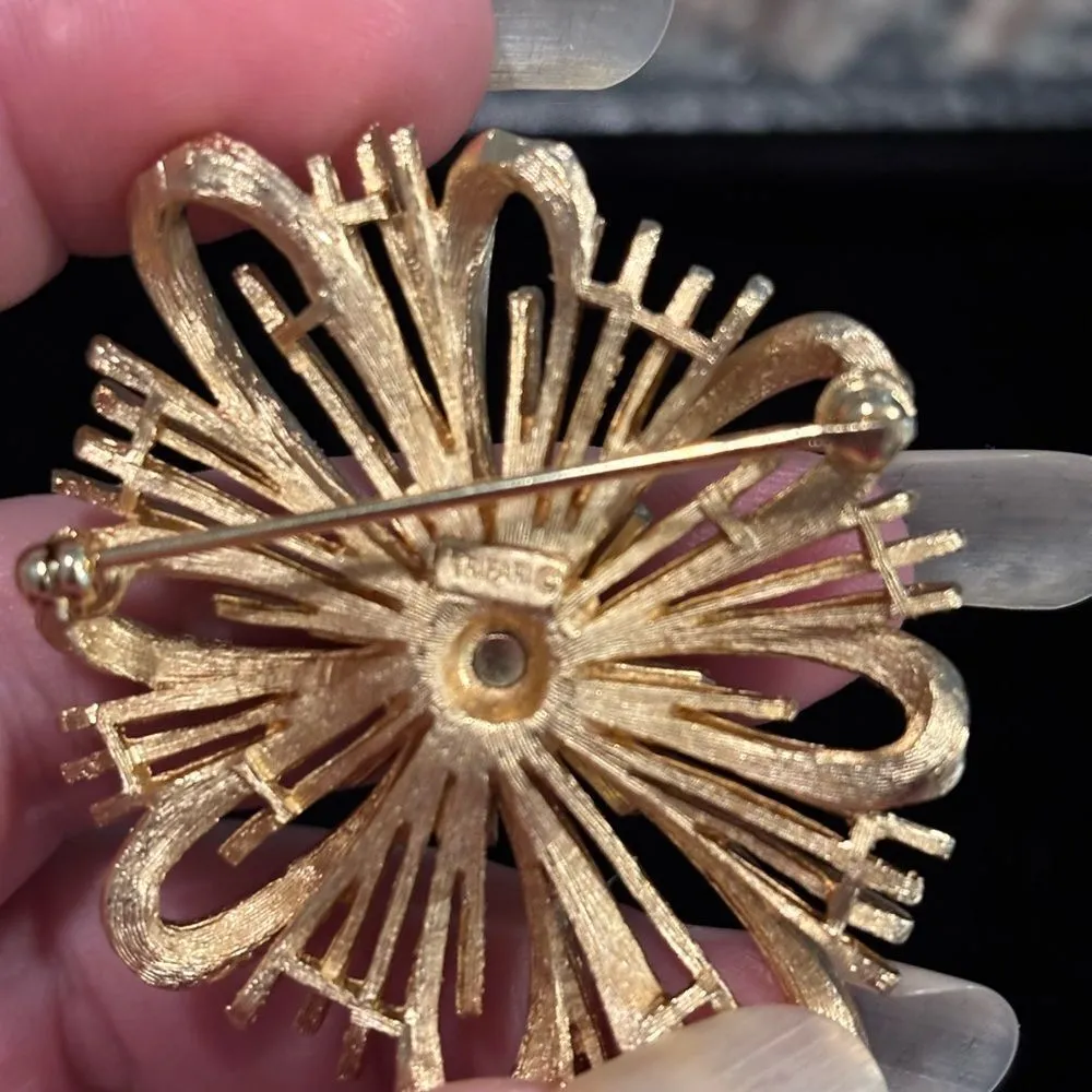 Vintage Crown Trifari Textured & Polished Starburst & Sunburst Brooch Pin - Image 3