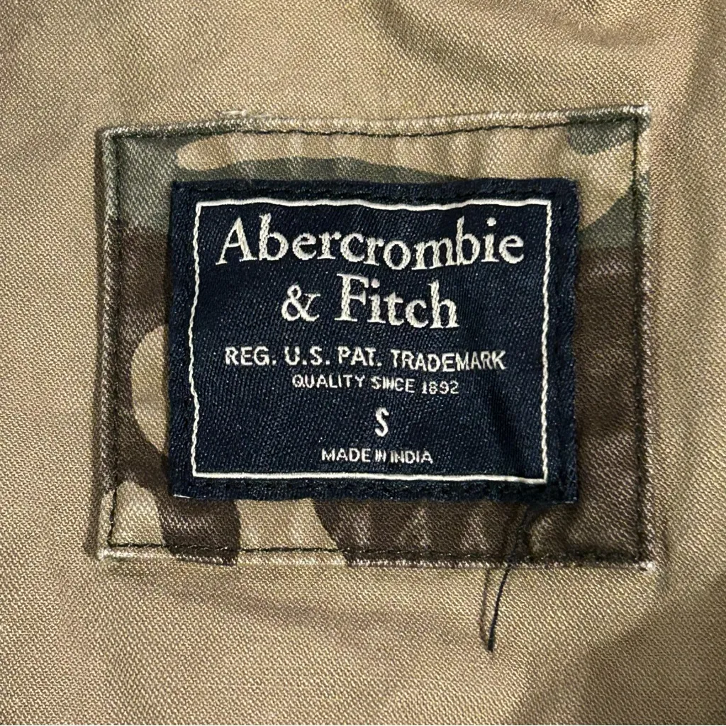 NEW Abercrombie & Fitch Camo Jacket Cropped Military Army Coat Camouflage Small - Image 5