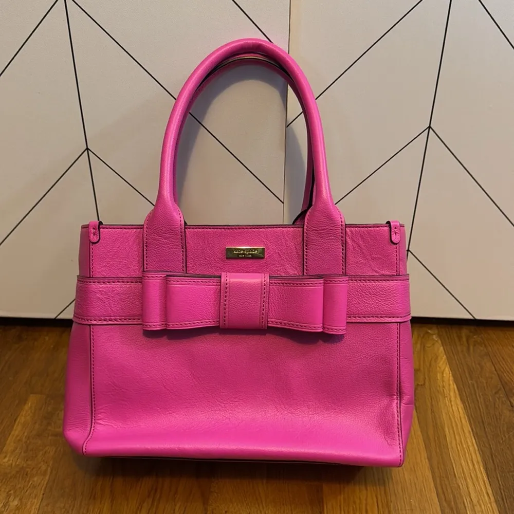 Kate Spade Villabella Quinn Leather Pink Bow polka Dot Purse Tote Bag - Image 2