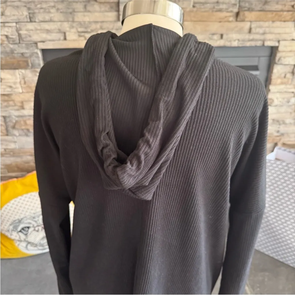 White Birch Women's Black Crisscross Hoodie - Image 5