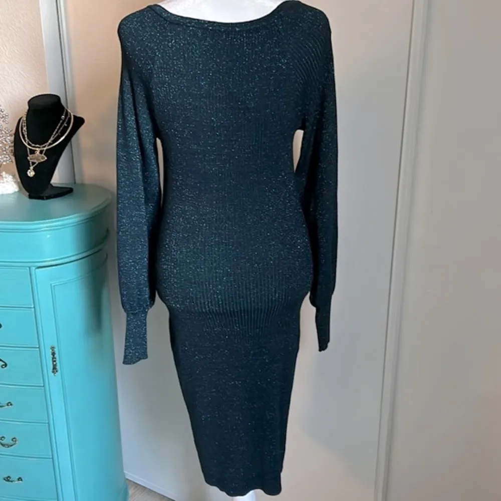 New Nine West Women’s Balloon Sleeve Deep Metallic Green Midi Sweater Dress - Image 7