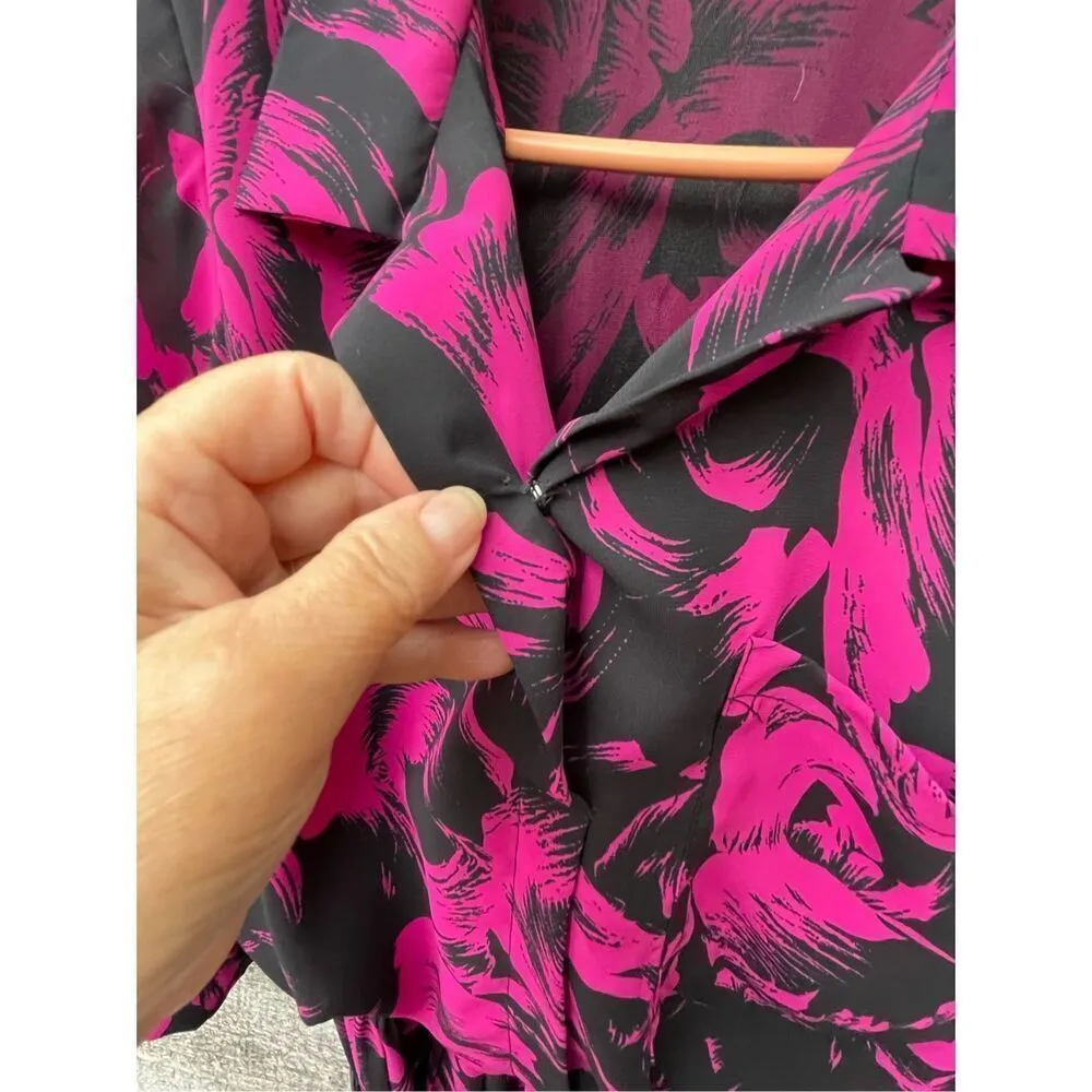 Vintage Lady Carol size Medium ( measured) pleated skirt dress. Black - Image 3