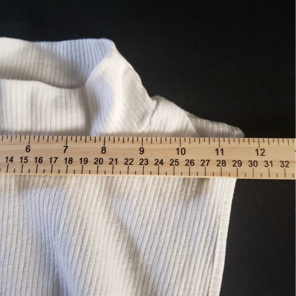 Zara‎ Cinch Side Turtle Neck Ribbed White Tank Top Small - Image 4