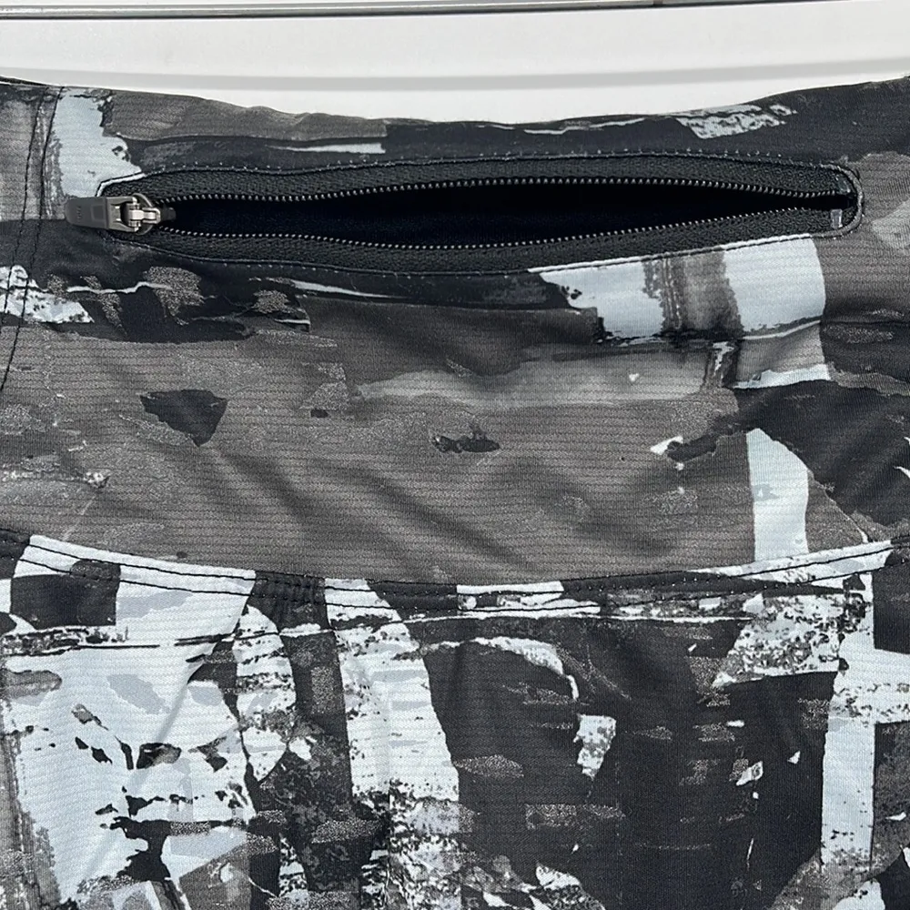 The North Face Kick Up Dust Running Skort Black Gray Size Large - Image 10