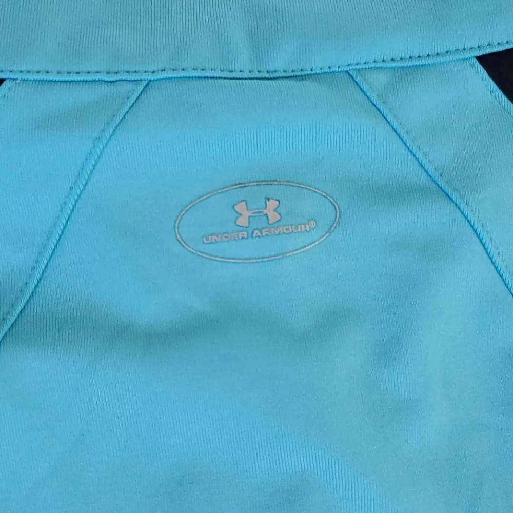 Under Armour track jacket size s - Image 12