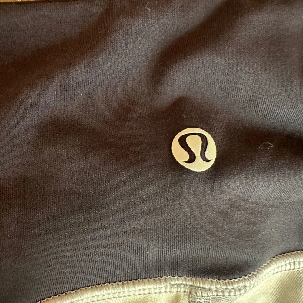 Lululemon Athletica Women's Multicolor If You're Lucky Crop Leggings size 8 - Image 6