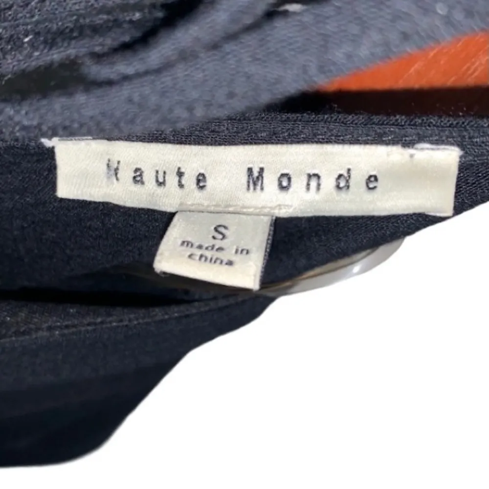 Black Floral Embroidered Long Bell Sleeve Surplice V Neck Romper - Image 5