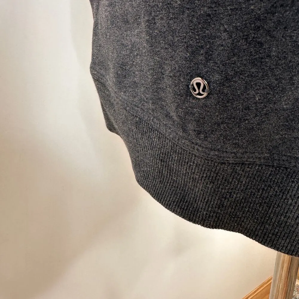 Lululemon Athletica Grey Pull Over Hoodie Sweatshirt Size 4 - Image 6