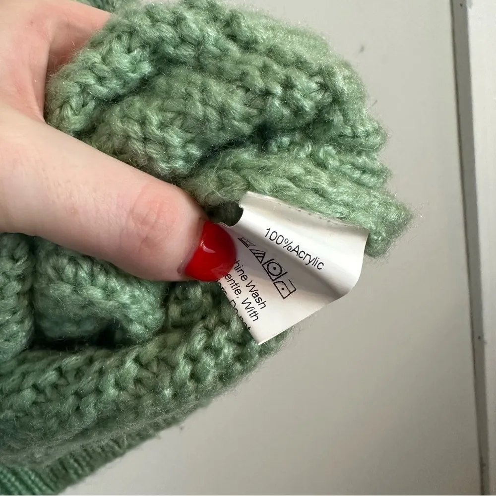 Princess Polly | Light Green Chunky Cable Knit Oversized Pullover Sweater M/L - Image 5