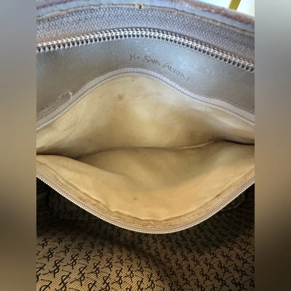 Yves Saint Laurent Autre Marque PVC Leather YSL Logo Giraffe Tote Vintage Tan - Image 13