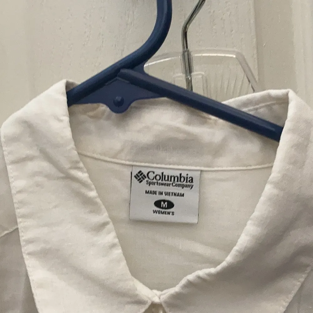 Columbia LADIES  linen blend top medium - Image 3