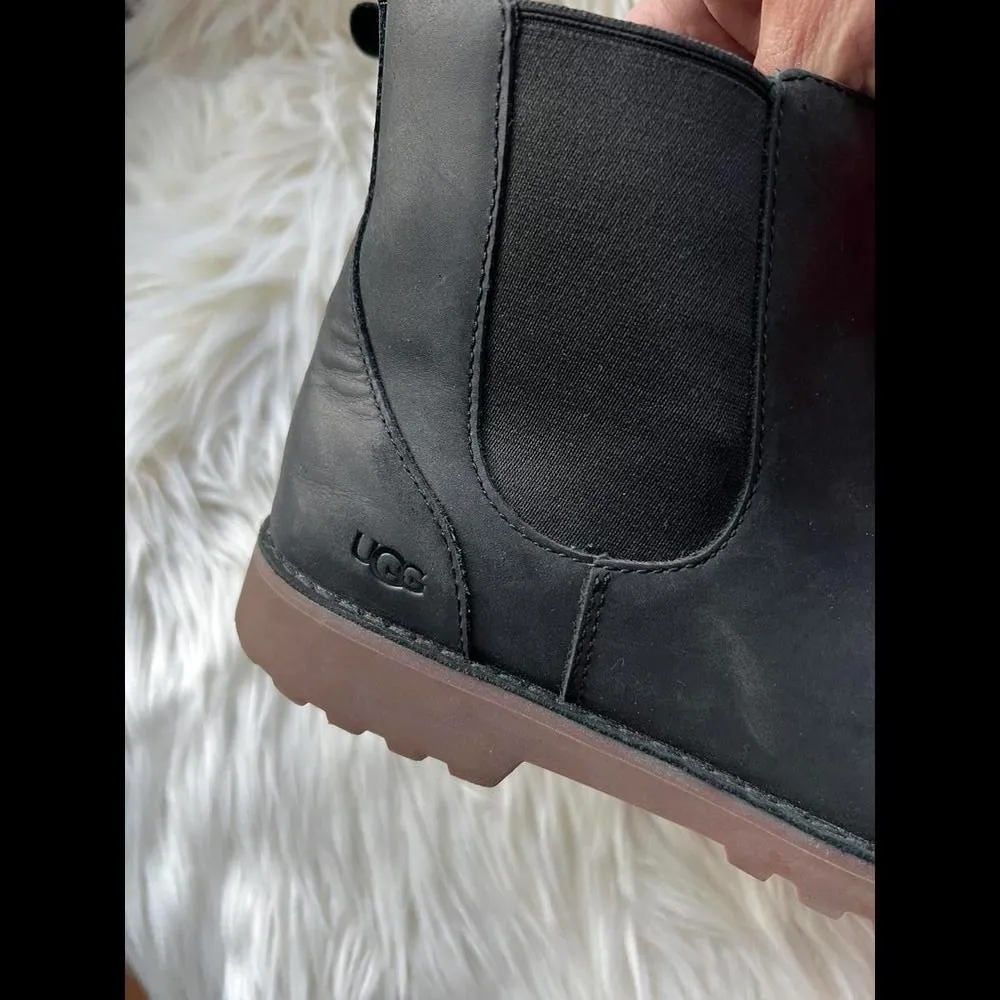 UGG Women's Classic Ankle Chelsea Boots - Size 6 - Image 9