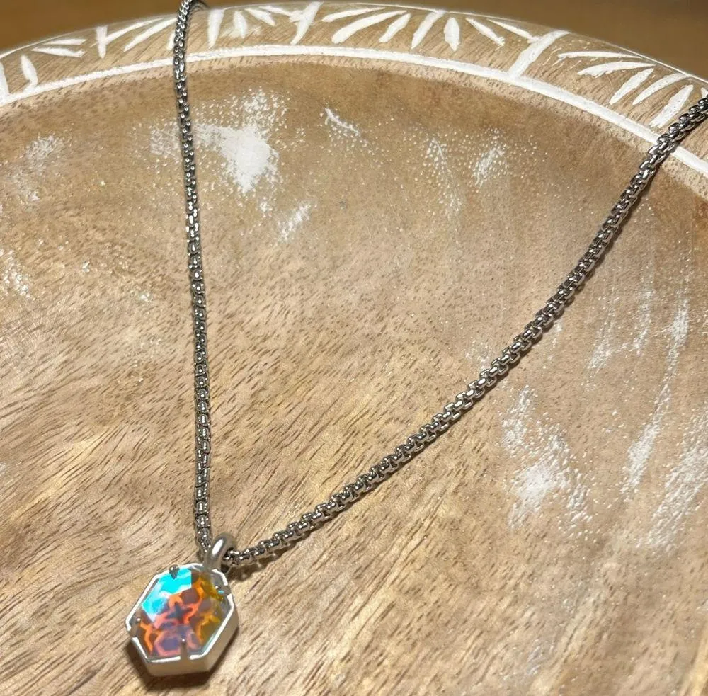 Kendra Scott Teo Dichroic Glass Silver Necklace - Image 7