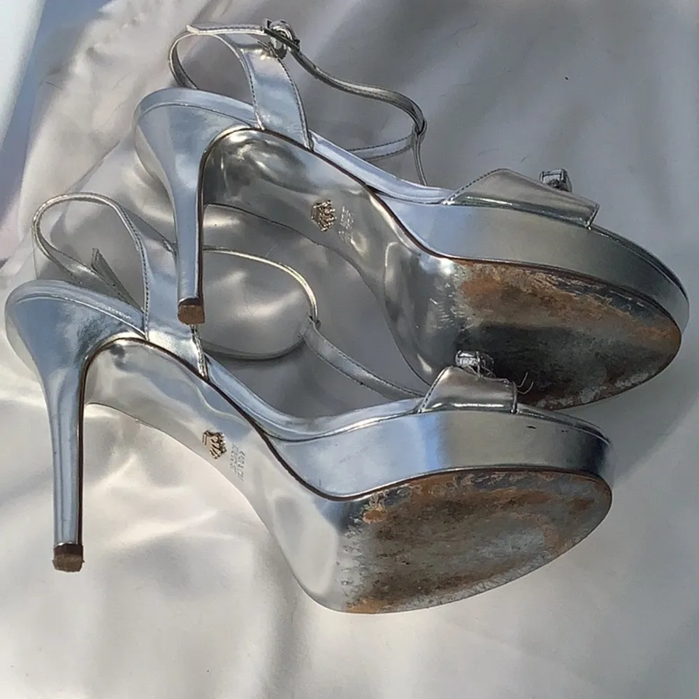 Stiletto High Heel Rhinestone Open Toed Silver Like New Shoes. - Image 4