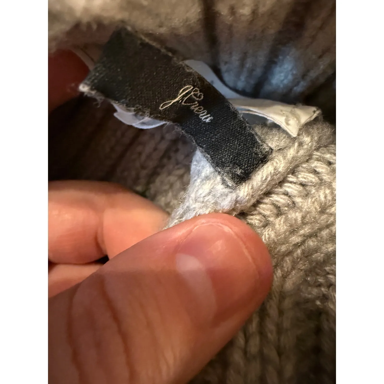 J.Crew Ribbed‎ Knit Beanie Hat Gray One Size Faux Fur Pom Winter Cap - Image 6