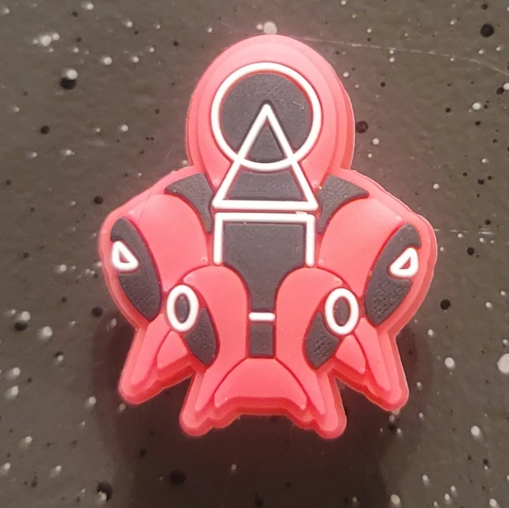 NEW Squid Games Croc Charm - Image 3