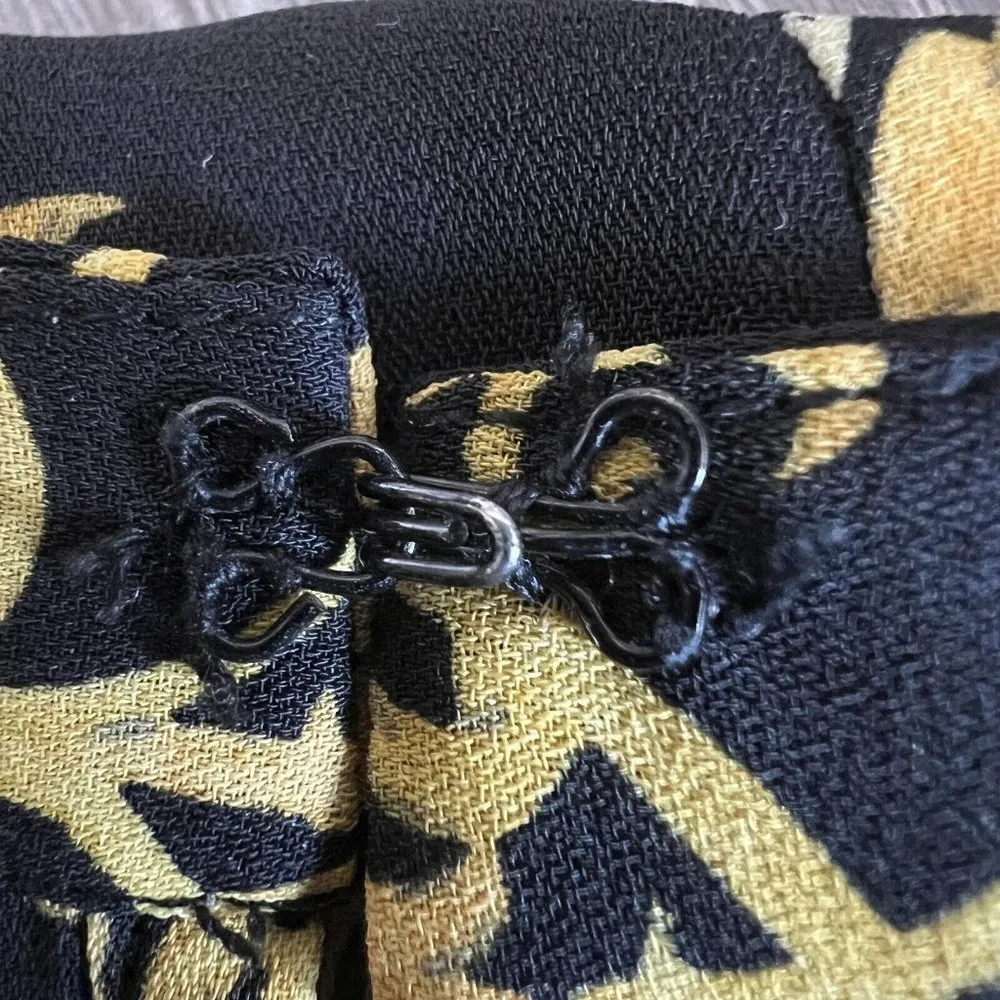 Aqua Womens Small Sleeveless Keyhole Top - Image 9