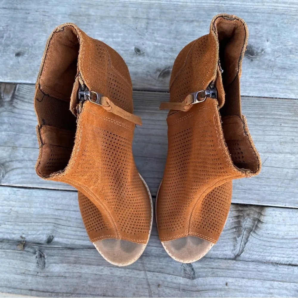 Toms Brown Suede Peep Toe Ankle Booties Size 8.5 - Image 3