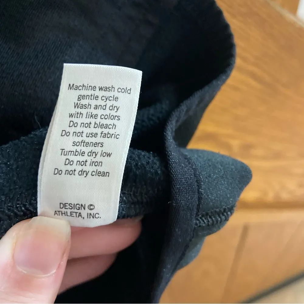 Athleta Vest Size Small - Image 4