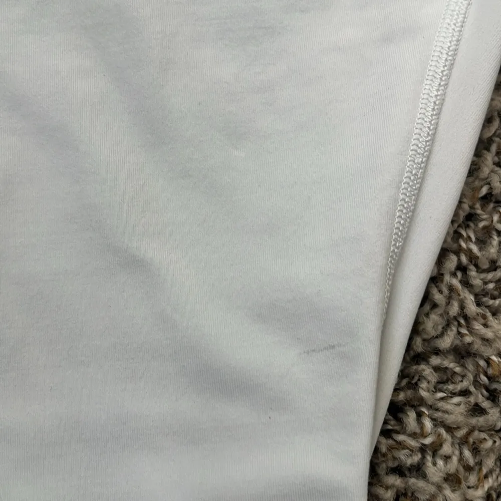 Lululemon Wunder Under HR Crop 21"
Lace - Image 5